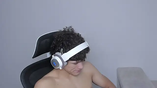 laurent nova online show from September 2025 08:29:01 AM