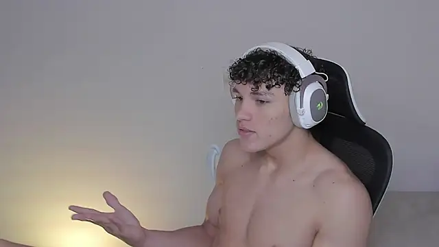 laurent nova online show from October 2025 02:50:02 PM