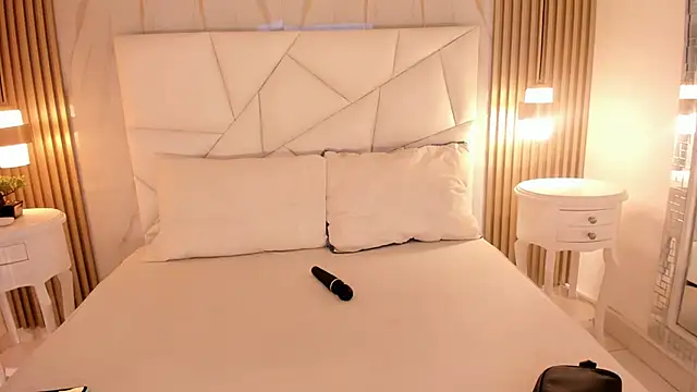 belacampbell online show from January 2026 06:27:01 AM