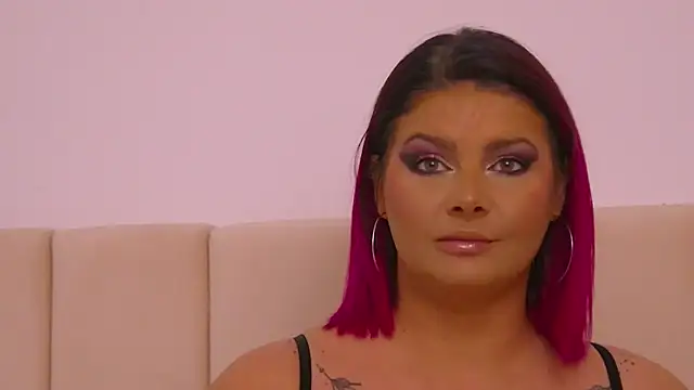 RissaRheys online show from February 2025 08:18:01 PM