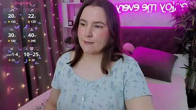 FeralPeach online show from March 2026 05:57:02 AM