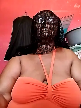 Snapshot of naughtygrannyXXX chatting on January 2025 06:43:02 AM naughtygrannyXXX online show from January 2025 06:43:02 AM