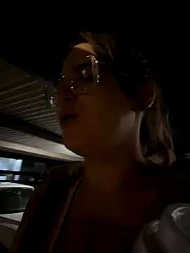 SafeinouterSpace online show from November 2025 05:28:02 AM