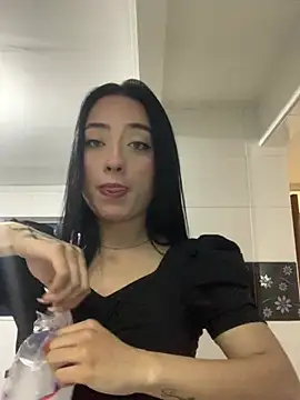 Snapshot of Ady_18 chatting on January 2025 04:43:02 PM Ady 18 online show from January 2025 04:43:02 PM