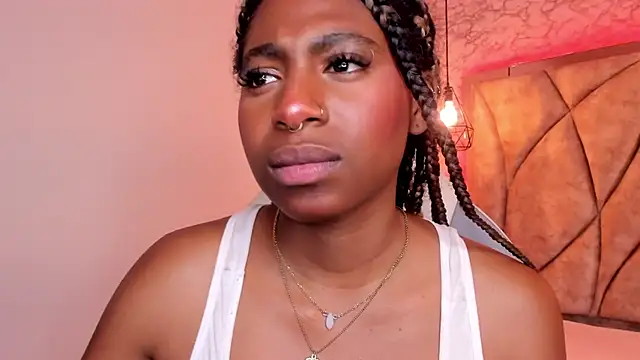 Queen perla  online show from February 2025 10:30:02 PM