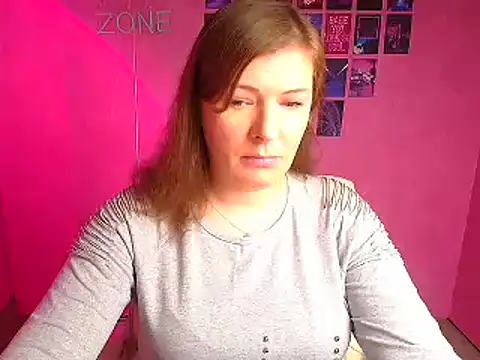 Lissmilf online show from December 2025 12:45:01 PM