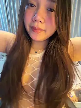 Hotellinh12 online show from April 2026 11:11:02 AM