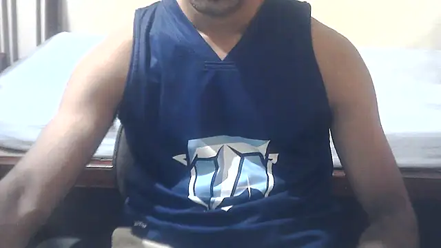 Snapshot of ROCKY_USA_18 chatting on June 2026 08:55:02 AM ROCKY USA 18 online show from June 2026 08:55:02 AM