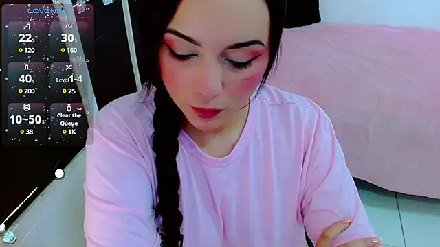 Snapshot of Lanna_belle28 chatting on January 2025 01:38:02 PM Lanna belle28 online show from January 2025 01:38:02 PM