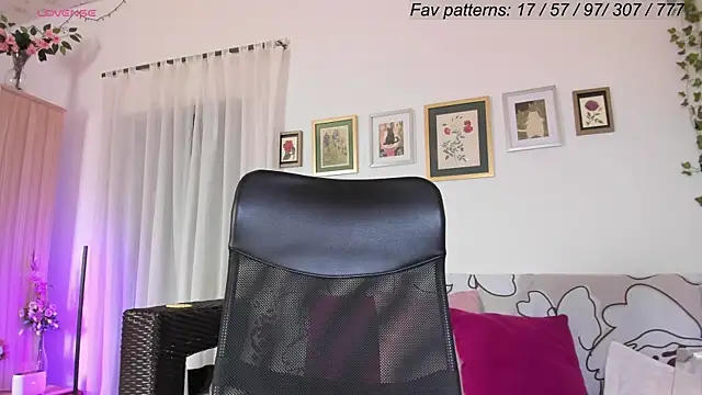 Conlosmichis online show from March 2025 04:53:01 PM