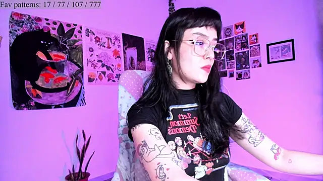 Conlosmichis online show from October 2025 10:52:01 PM