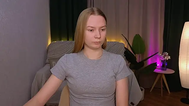 CarolynCohen   online show from February 2025 01:52:02 AM