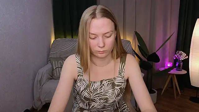 CarolynCohen   online show from February 2025 02:20:02 AM