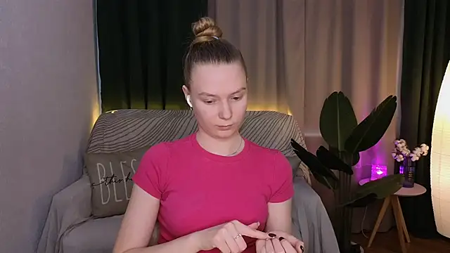 CarolynCohen   online show from March 2025 08:09:01 AM