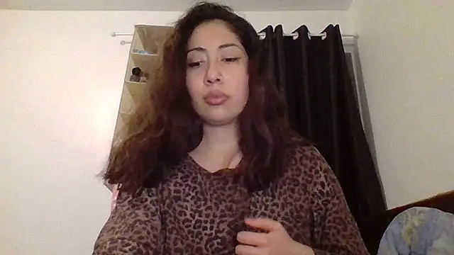 Snapshot of LorenaAnderson chatting on February 2025 12:27:02 AM LorenaAnderson online show from February 2025 12:27:02 AM