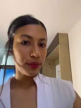 Valentinabaker online show from April 2026 03:47:01 PM