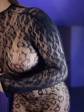 Snapshot of SaraFerreira chatting on December 2025 01:35:02 AM SaraFerreira online show from December 2025 01:35:02 AM