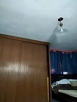 Catalinacandela online show from September 2025 08:35:01 PM