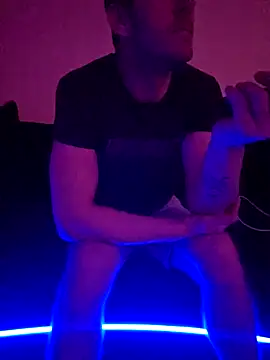 Aian09 online show from December 2024 07:57:02 PM