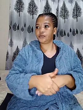 Snapshot of FreakyAngel3X chatting on June 2026 05:27:01 PM FreakyAngel3X online show from June 2026 05:27:01 PM
