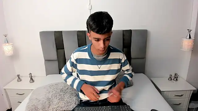 dikey 62 online show from January 2025 07:55:01 PM