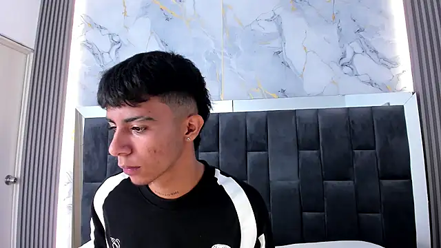 dikey 62 online show from March 2025 02:01:02 PM