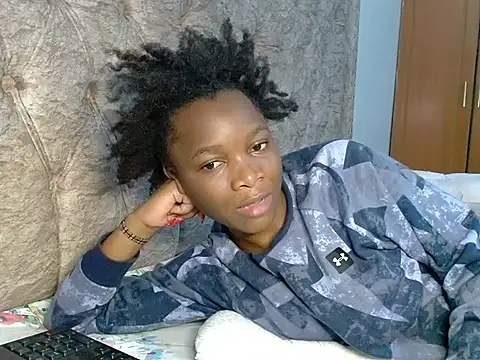 Naughty Girl17 online show from December 2025 05:57:01 AM