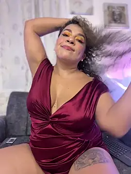 Snapshot of miss_grace_01 chatting on June 2026 02:13:01 AM miss grace 01 online show from June 2026 02:13:01 AM