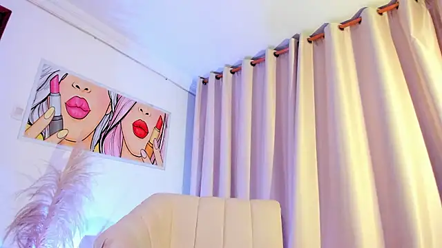 SkiinnyAna online show from February 2026 07:39:02 PM