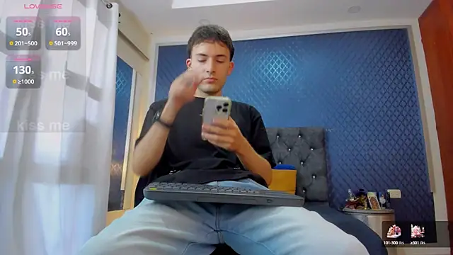 bower and colucci online show from January 2025 01:39:01 PM