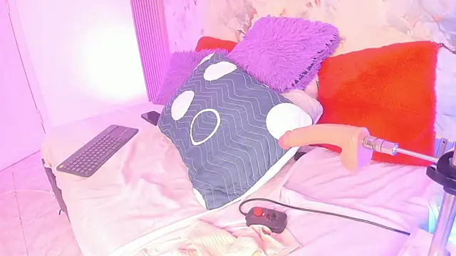 Esmeralda Duarte online show from March 2025 12:46:01 PM