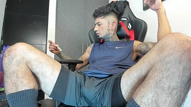 sergiio mesa27 online show from October 2025 03:55:01 PM