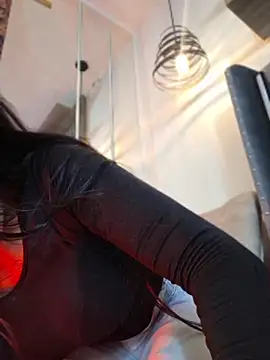 miel gomez online show from April 2026 04:46:02 PM