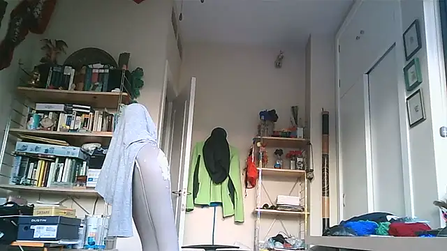 Snapshot of galaudin_3x_ chatting on February 2025 07:58:02 AM galaudin 3x online show from February 2025 07:58:02 AM