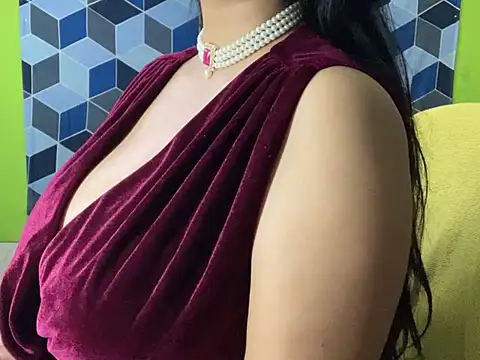 Aishwarya 101  online show from February 2025 06:14:02 AM