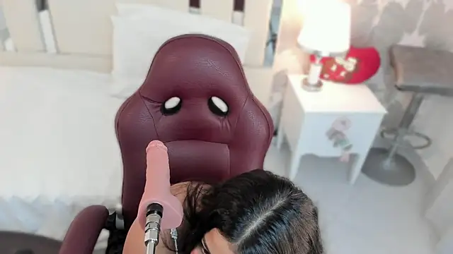 Miliaangeles online show from December 2025 09:26:01 AM