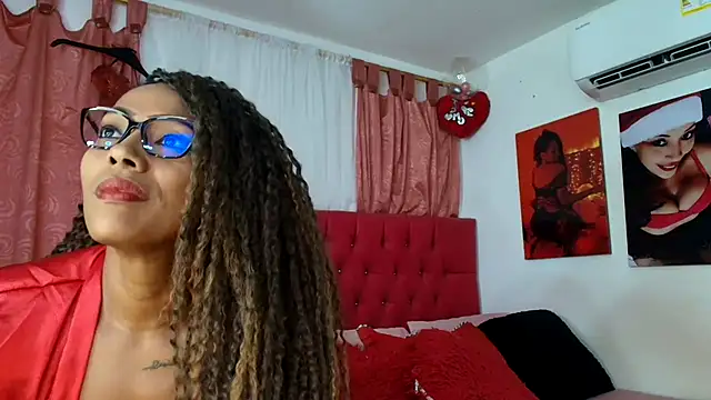 CandyBlackFunXXX online show from March 2026 06:18:01 AM