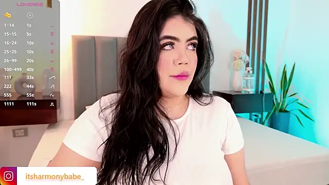 Snapshot of Harmonybabe_ chatting on June 2026 08:25:02 PM Harmonybabe online show from June 2026 08:25:02 PM