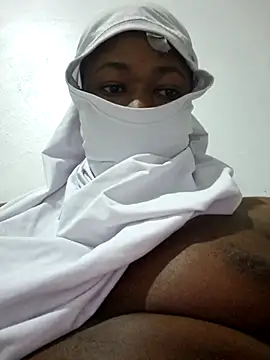 longD157 online show from September 2025 08:34:02 PM