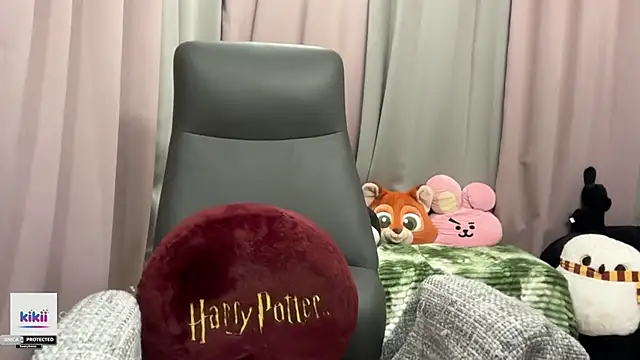 Unique-Beauty online show from February 2026 02:15:02 PM