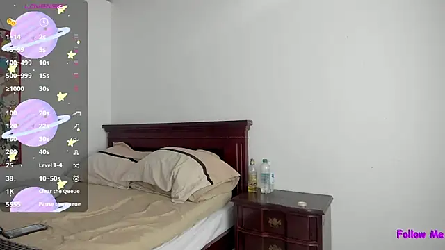 cherrycurvyyy online show from February 2026 12:26:01 PM