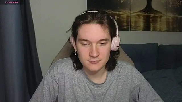 Snapshot of MoreRealAlex chatting on July 2026 02:36:02 PM MoreRealAlex online show from July 2026 02:36:02 PM