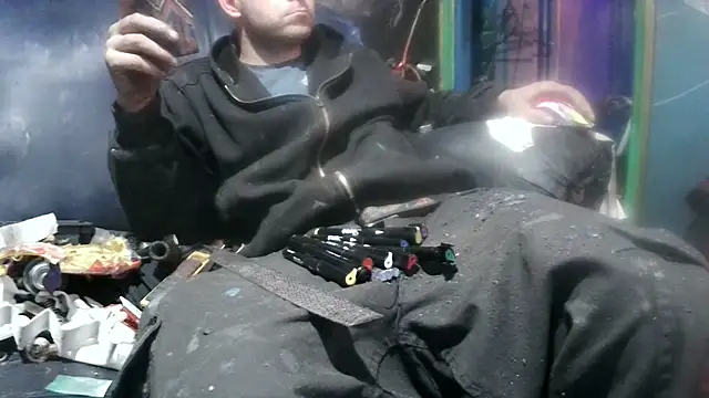 Snapshot of robeaulieu02 chatting on February 2025 04:42:01 AM robeaulieu02 online show from February 2025 04:42:01 AM