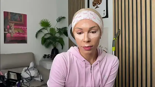 NattyFierros online show from October 2025 07:31:02 PM