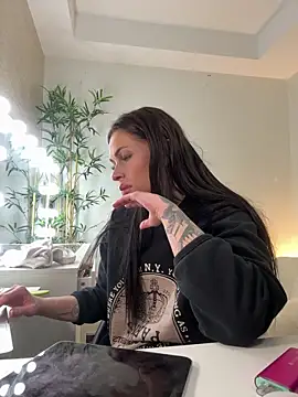 NattyFierros online show from March 2026 04:17:02 AM