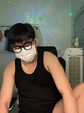 Snapshot of MinhTuanLive chatting on March 2025 06:31:01 AM MinhTuanLive online show from March 2025 06:31:01 AM