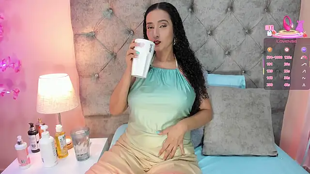 Holyjacky  online show from March 2025 10:36:01 AM