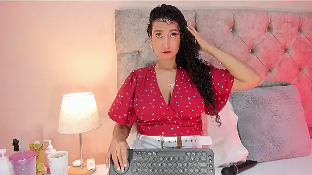 Holyjacky  online show from September 2025 12:04:02 PM