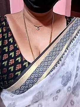 ananya956 online show from November 2025 11:16:02 PM