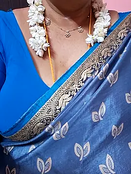 Snapshot of ananya956 chatting on June 2026 01:48:02 PM ananya956 online show from June 2026 01:48:02 PM